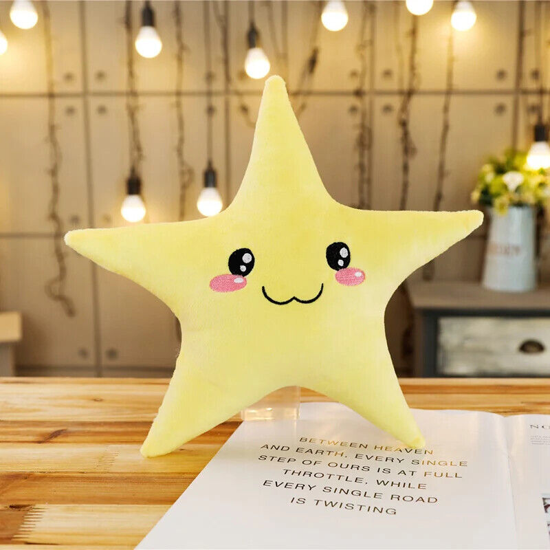 Kawaii Sky Serie – Weiches Stern-Kissen im Pentagramm-Design