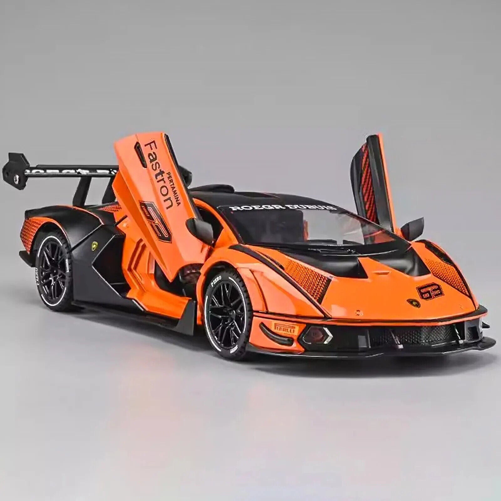 Lamborghini Modell Auto Maßstab 1:24 detailgetreu Ton und Lichteffekte