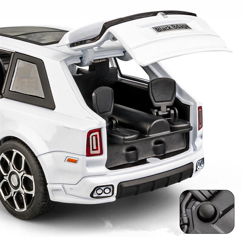 1:32 Rolls Royce SUV Cullinan Alliuminium Auto detailgetreu mit Licht und Sound