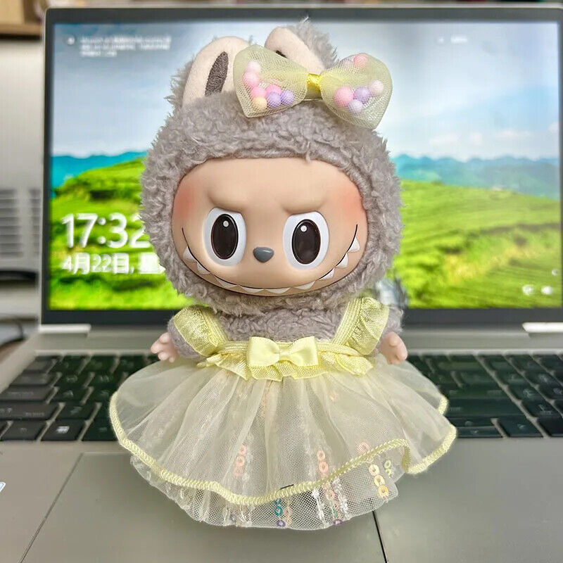 Nette Mini Plüsch Puppe Kleidung Outfit Zubehör für Idolpuppen